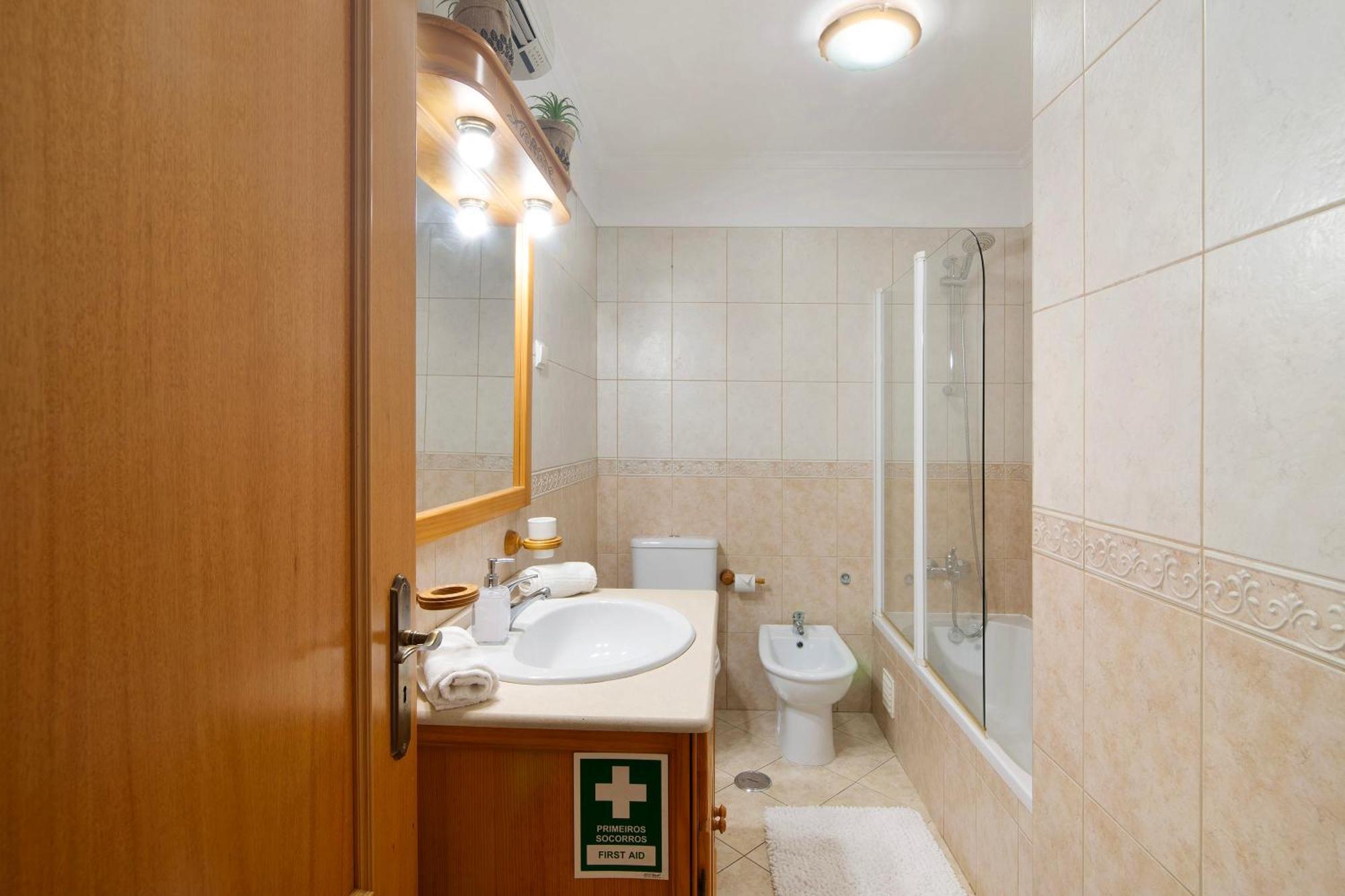 Apartamento Do Sol Албуфейра Екстер'єр фото